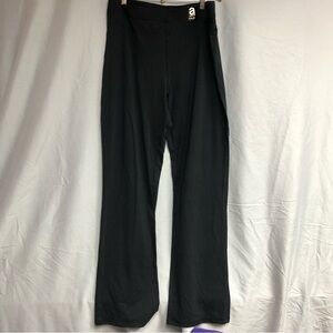 Avenue solid black 18/20 tall yoga pants 35 inch inseam 10 inch leg width